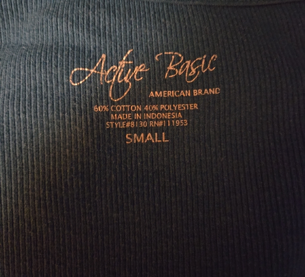 Active Basic Fitted Buttoned Tank Tops - image 3